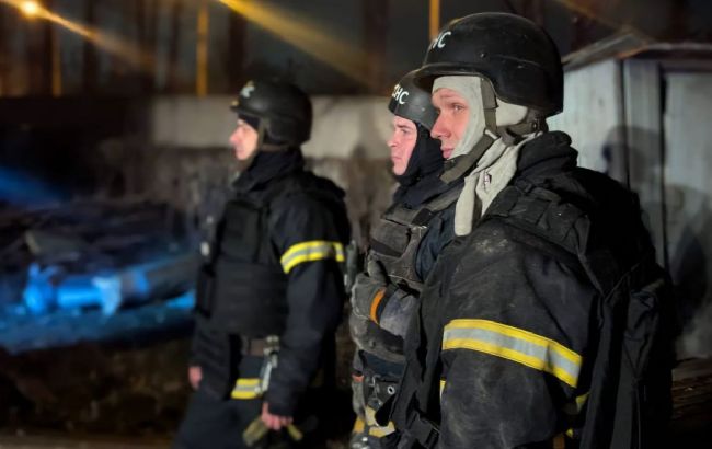 Полиция показала первые минуты после обстрела Кривого Рога (видео)